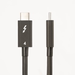StarTech.com Câble Thunderbolt 4 de 50cm - 40Gbps - 100W Po | JDB-Info