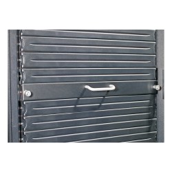 APC NetShelter Gestion du flux d'air - Panneau d'obturation | JDB-Info