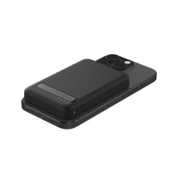 BELKIN 5k Qi2 MagSafe Compatible Powerbank with Kickstand - BLACK