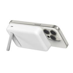 BELKIN 10k Qi2 MagSafe Compatible Powerbank with kickstand