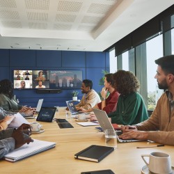 HP Poly Barre vidéo tout-en-un Poly Studio X72 sans cordon | JDB-Info
