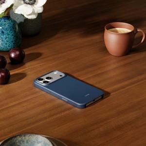 APPLE Beats iPhone 17 Pro Max Case with MagSafe and Camera Control - Bedrock Blue