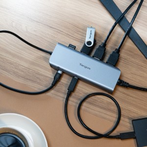 Targus DOCK427GL station d'accueil Avec fil USB 3.2 Gen 2 ( | JDB-Info