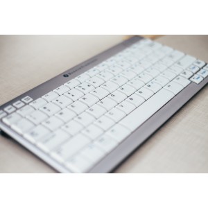 BakkerElkhuizen UltraBoard 950 clavier Bureau USB Belge Gri | JDB-Info