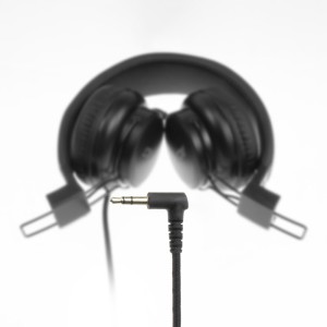 ACT AC9300 casque Casques Avec fil Arceau Musique Noir | JDB-Info