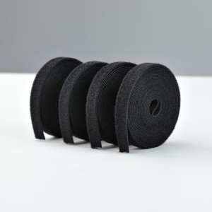 StarTech.com Lot de 4 Rouleaux de Bande Auto-Agrippante de | JDB-Info