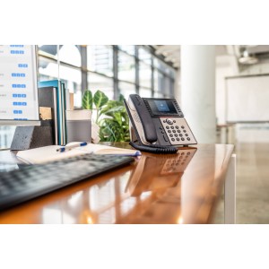 HP Poly Edge E550 IP Phone and PoE-enabled téléphone fixe N | JDB-Info